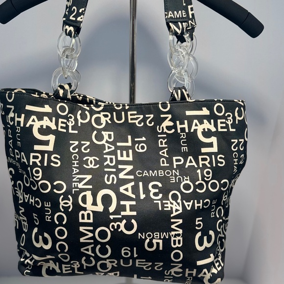 Chanel Vintage Rue Cambon Beach Tote~EUC - Picture 2 of 11